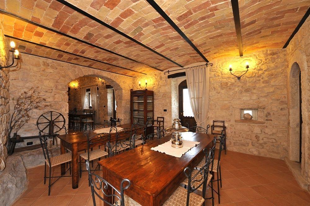 Agriturismo Borgo San Martino Abbateggio Exterior foto